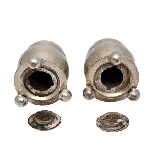 Georg Jensen Denmark Sterling Silver Salt and Pepper Shakers 410 w/Mono #21184 - Picture 7 of 10